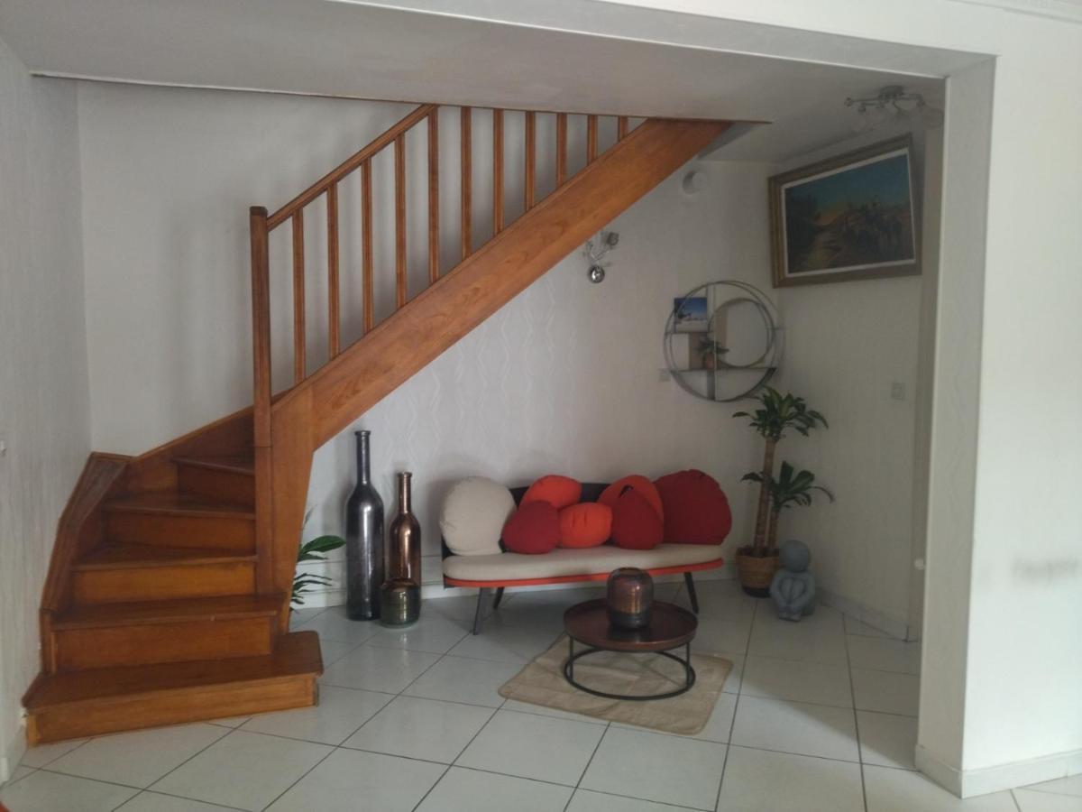 شقة Chambre Moon Ray Proche Paris ستينس المظهر الخارجي الصورة