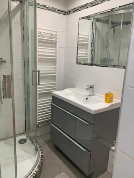 شقة Chambre Moon Ray Proche Paris ستينس المظهر الخارجي الصورة